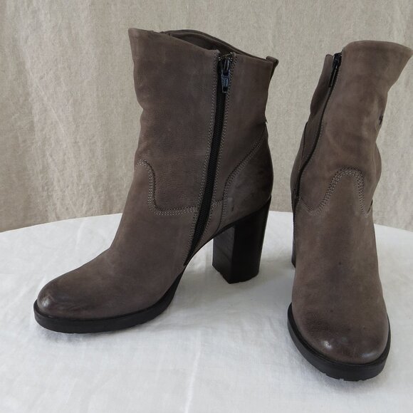 Progetto Leather Ankle Boots Booties SIZE 38 (US 7.5) Italy, Gray, Side Zip - Picture 4 of 10